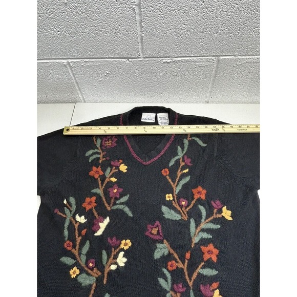 Vintage Bobbie Brooks Floral Embroidered Sweater Felted Black Lg Cottagecore E2‎ - Picture 11 of 14